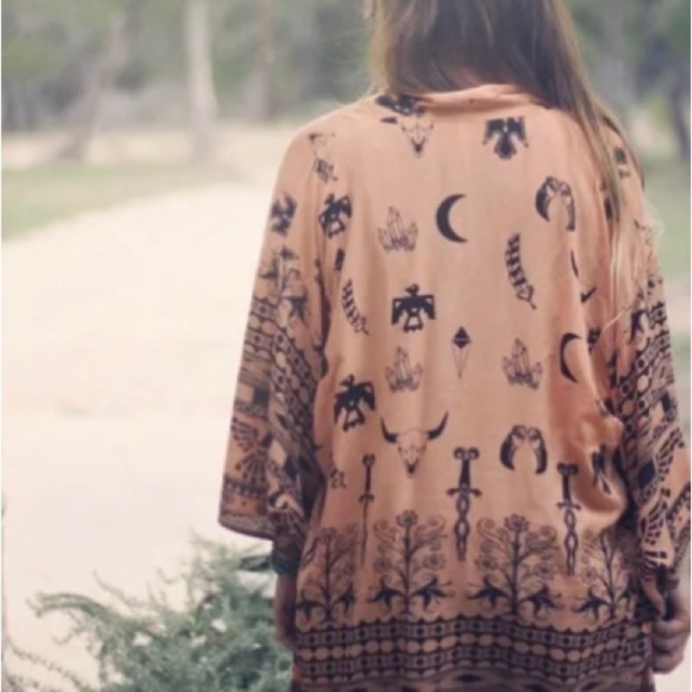 Spell Thunderbird Totem Bohemian Tan and Black Kimono O/S